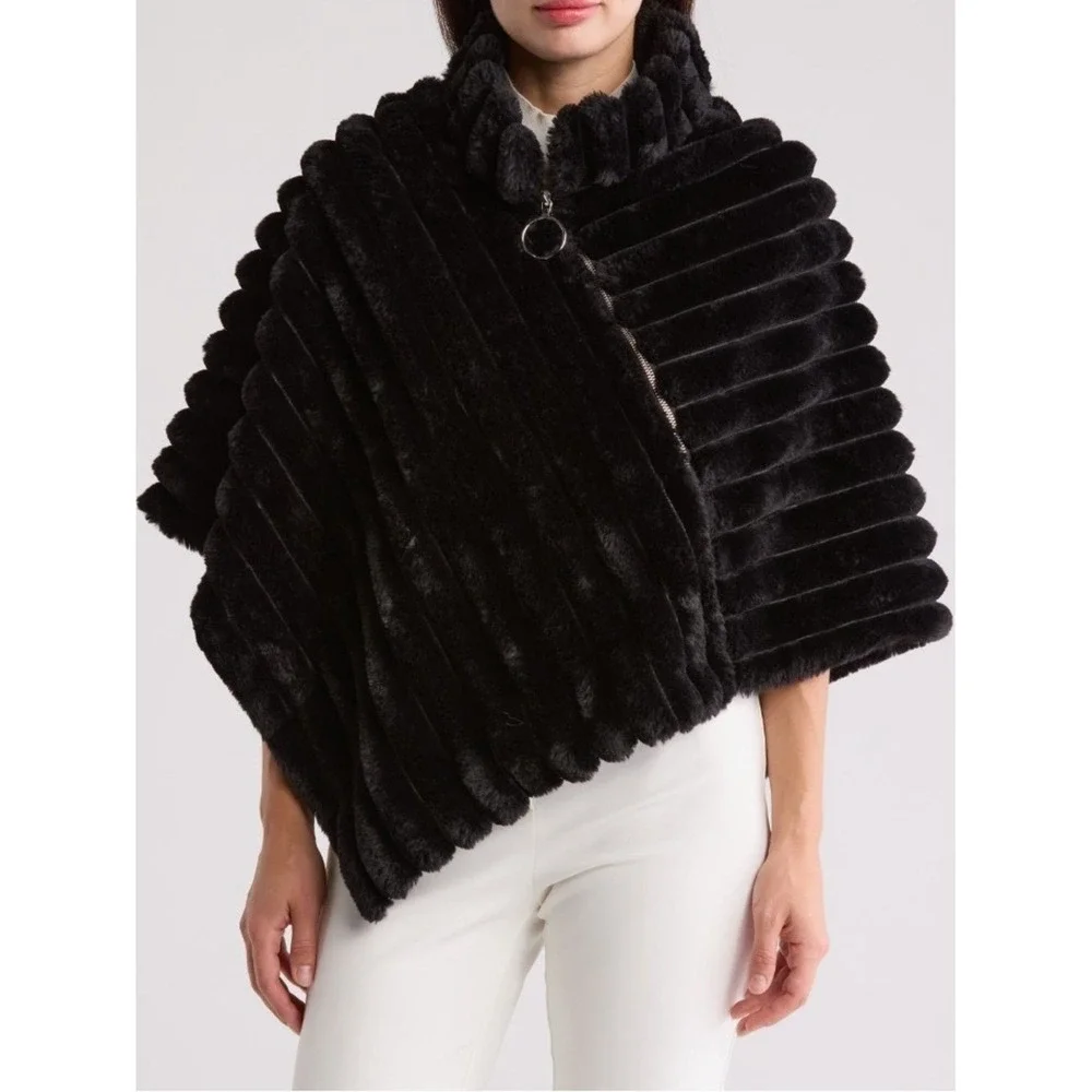 La Fiorentina Faux Fur Wrap Poncho, Black Fur, Classic & Elegant, NWT